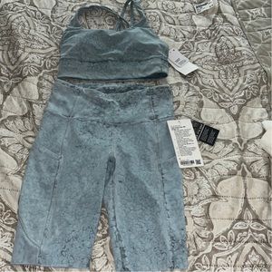 BRAND NEW Lululemon biker shirt and sports bra set